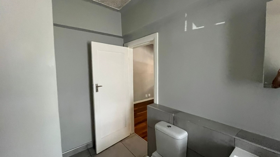 1 Bedroom Property for Sale in Rondebosch Western Cape